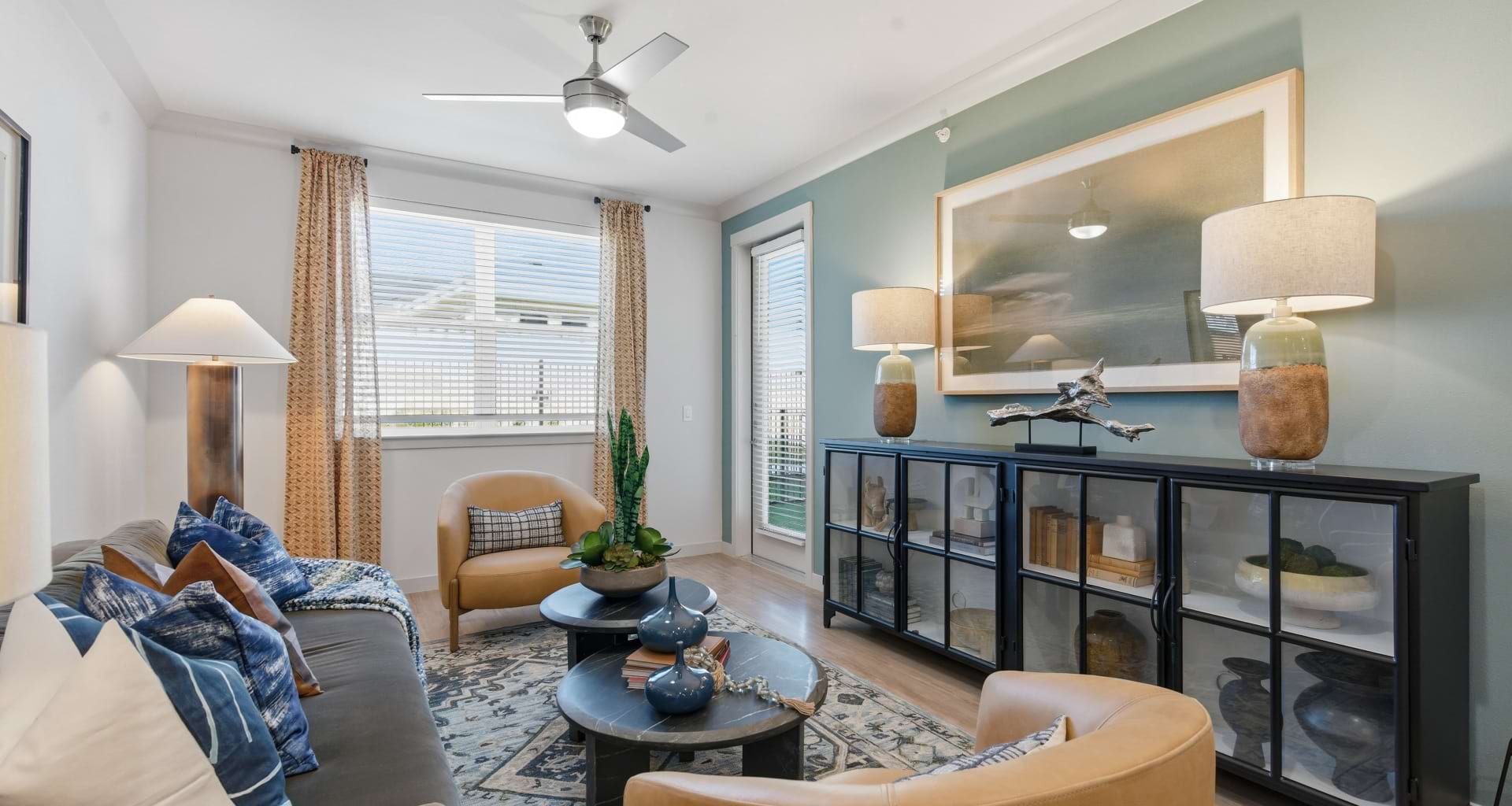 Prose Aviator apartment photo